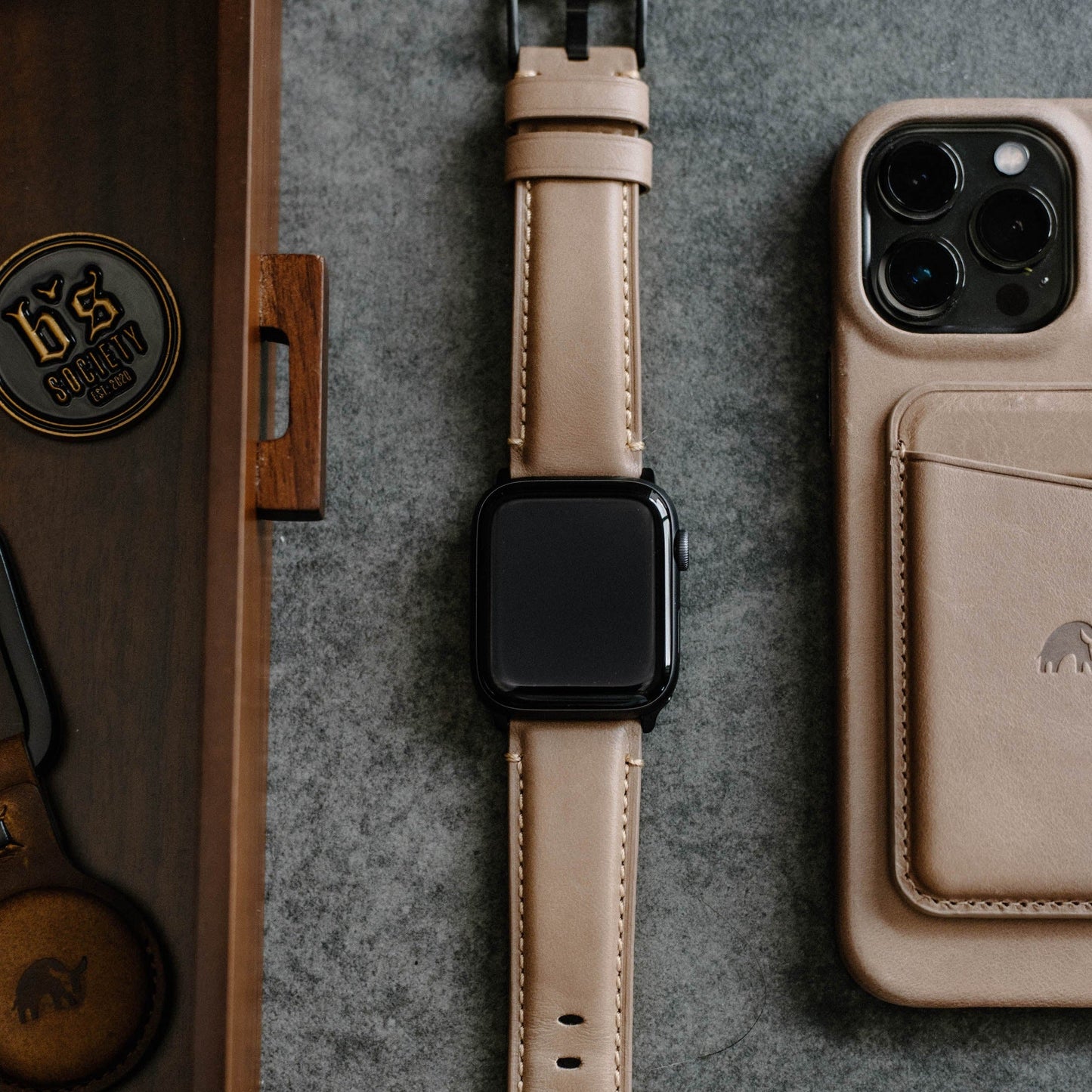 Leather Apple Watch Strap - Dune by Bullstrap