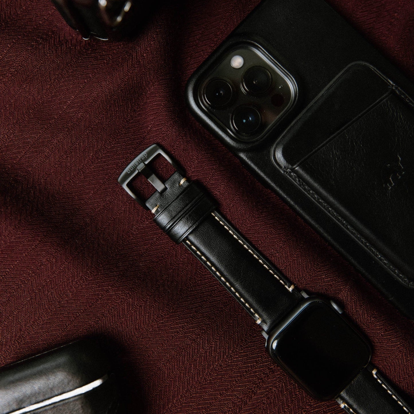 Leather Apple Watch Strap - Black Edition by Bullstrap