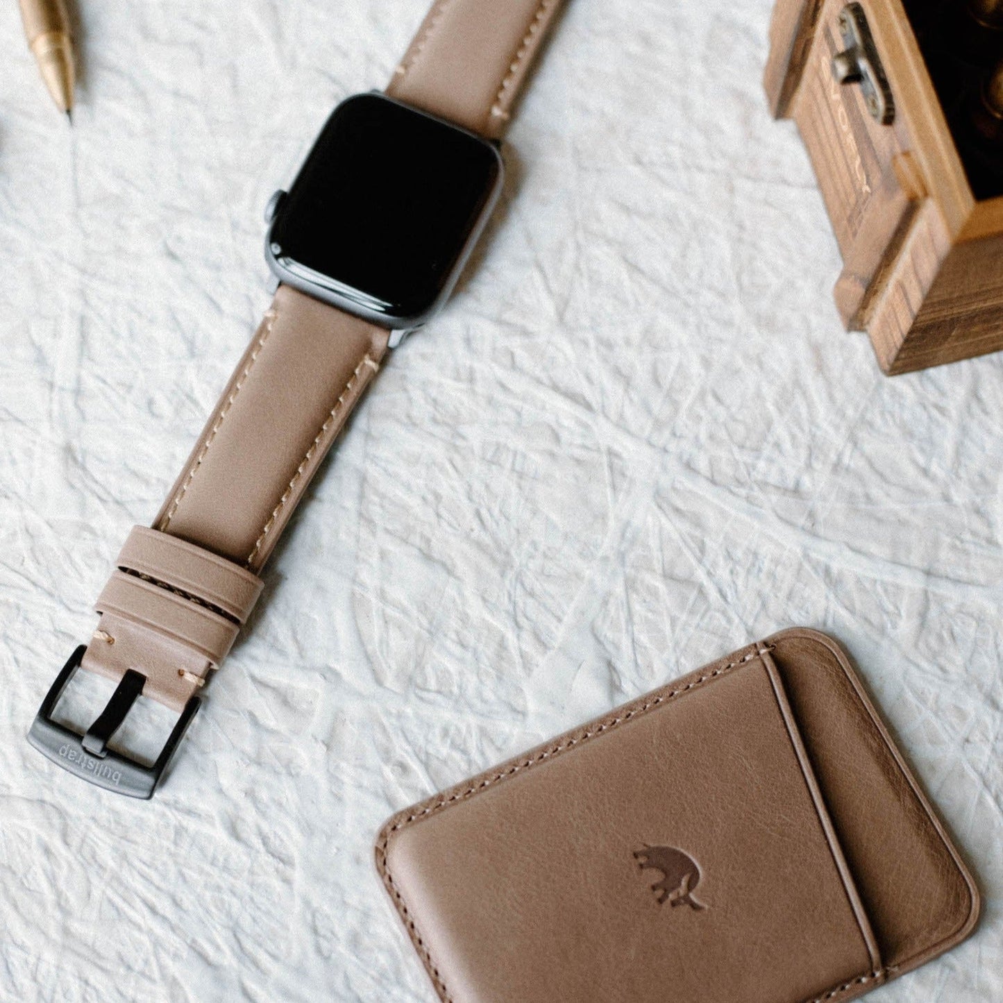 Leather Apple Watch Strap - Dune by Bullstrap