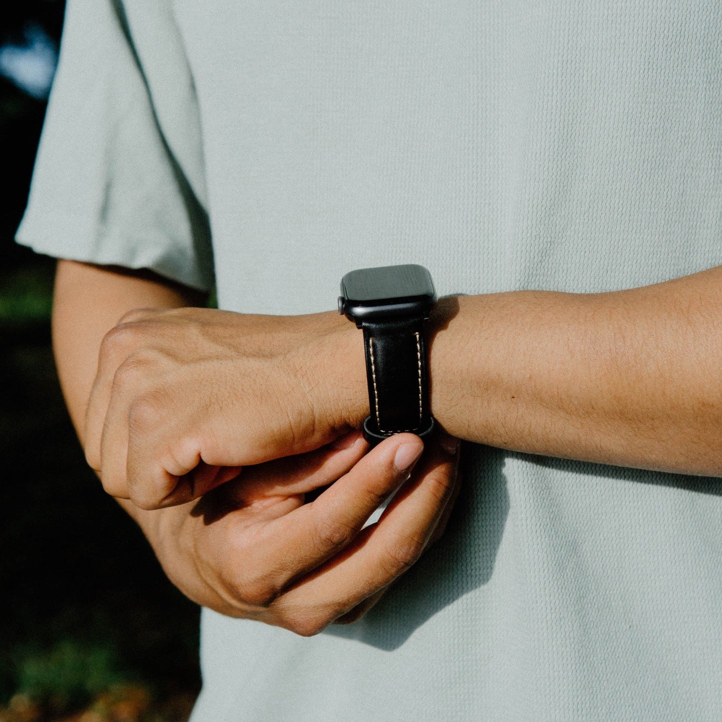 Leather Apple Watch Strap - Black Edition by Bullstrap
