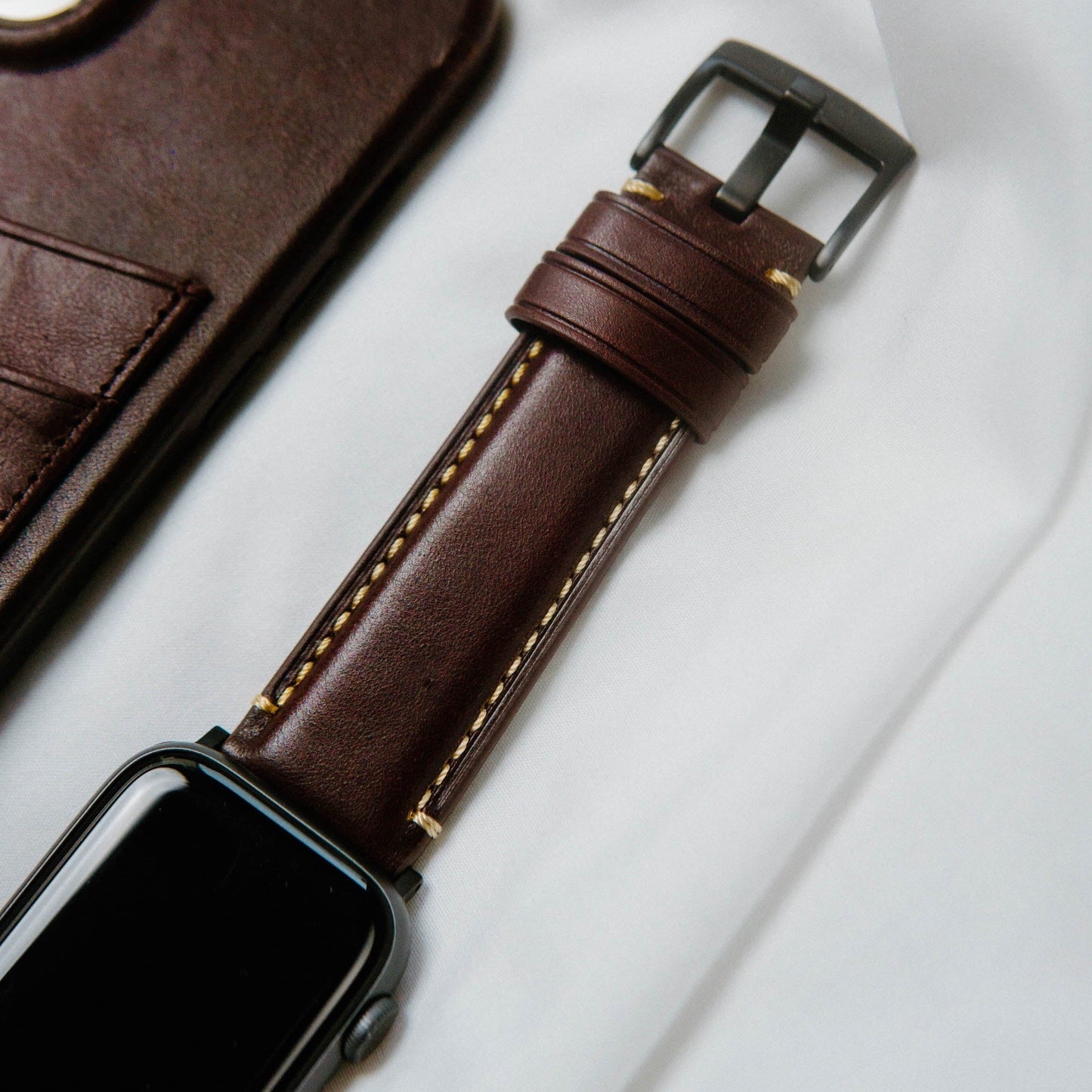 Leather Apple Watch Strap - Bourbon by Bullstrap