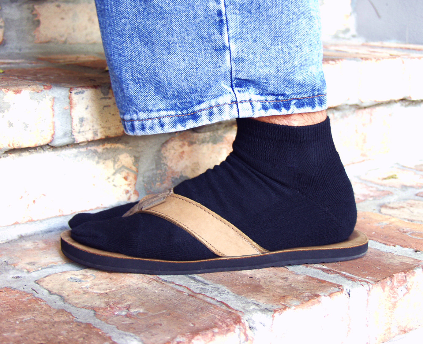 V-Toe Flip-Flop Socks Ankle Tabi 3 Pairs Thicker Comfy Warm Styles Athletic or Casulal by V-Toe Socks, Inc